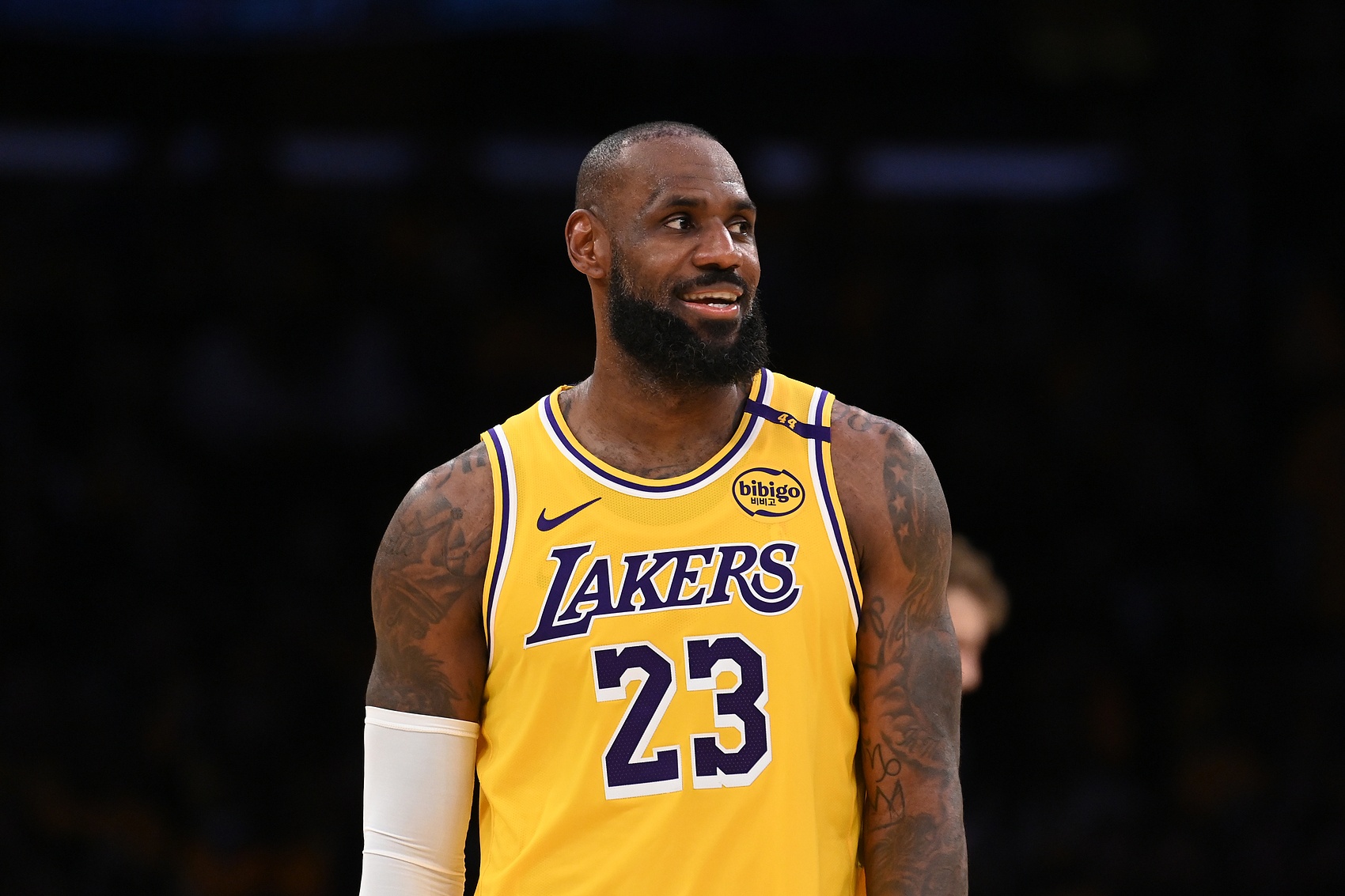 NBA官方:詹姆斯将缺席今日训练和采访 会出席正赛当天的媒体日